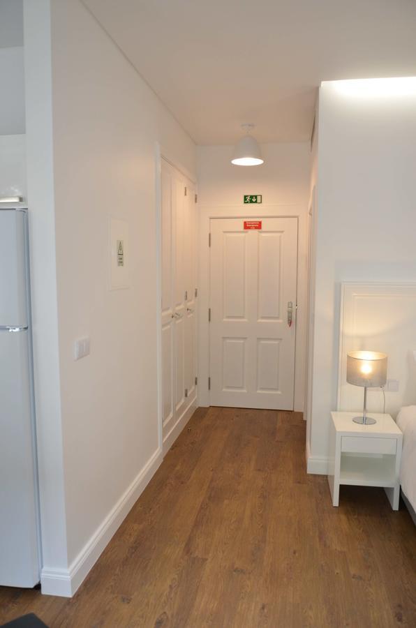 Edificio Charles 103 Apartment ฟุงชาล ภายนอก รูปภาพ